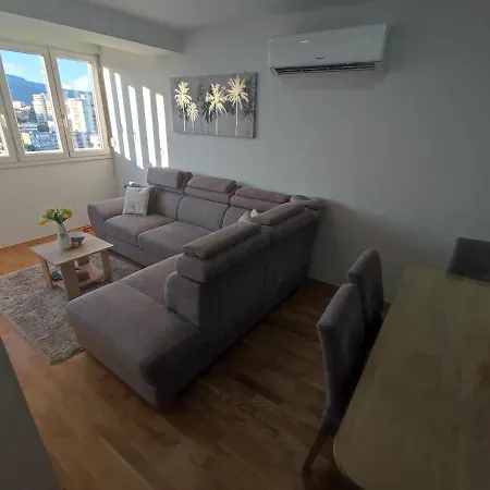 아파트 Ivanka & Old Town View *